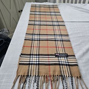 Classic 100 % Cashmere Tan Plaid Scarf with Fringe 72' X 12' New